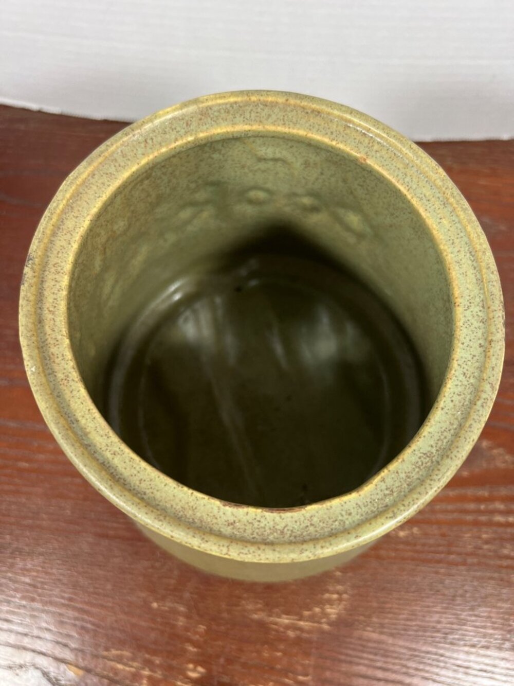 Vintage McCoy Green Ceramic Cookie Jar With Lid - Picture 4 of 5